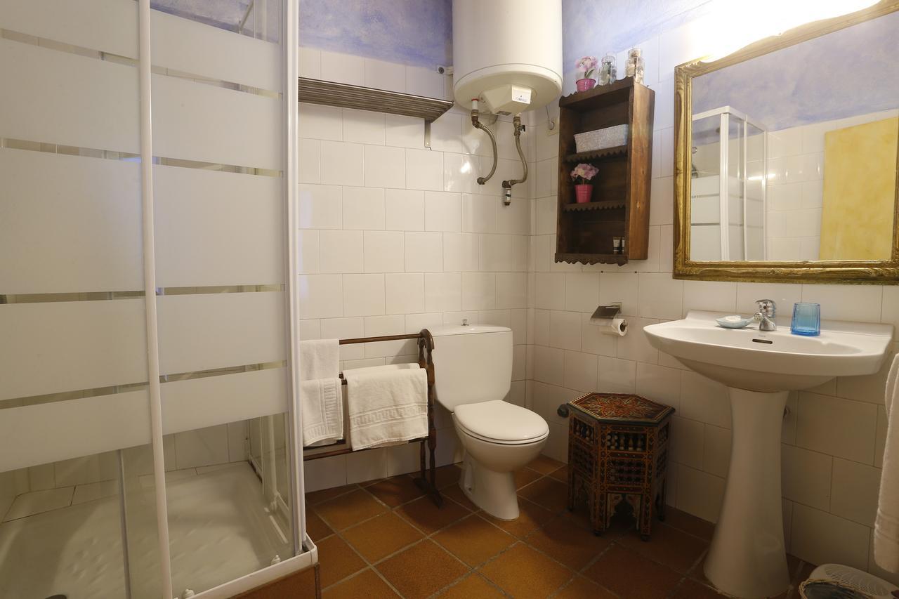 Hostal Blau Peratallada Ngoại thất bức ảnh
