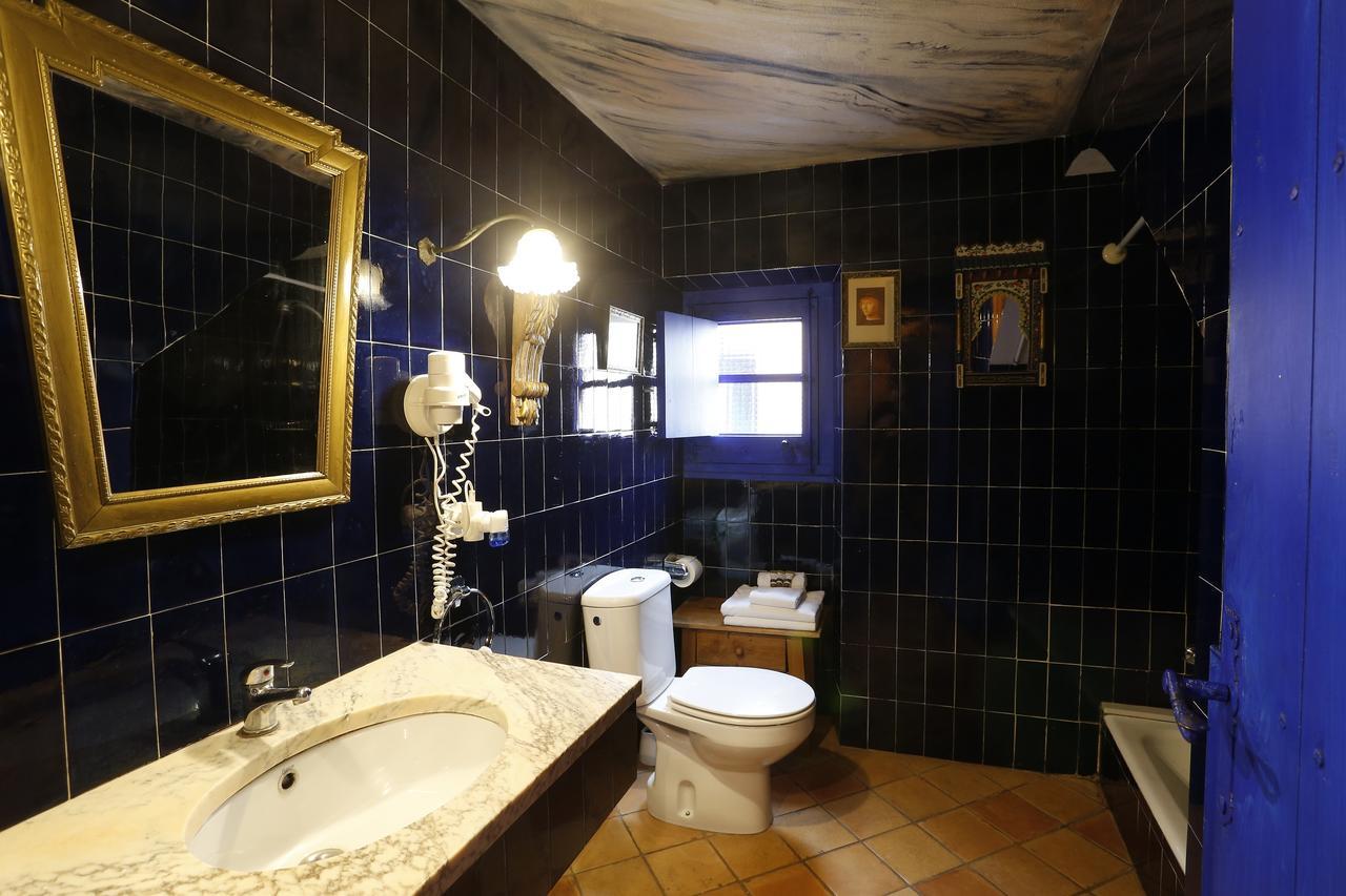 Hostal Blau Peratallada Ngoại thất bức ảnh
